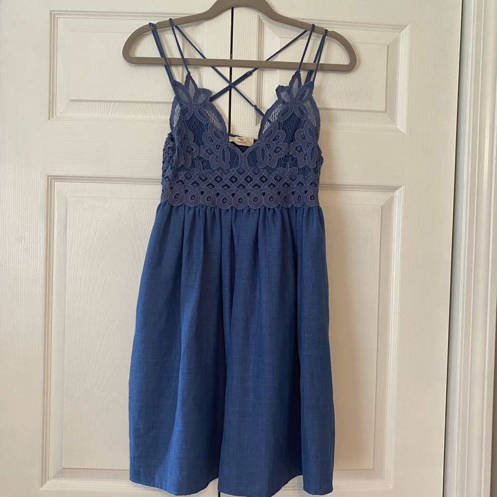 Hummingbird dress, size large